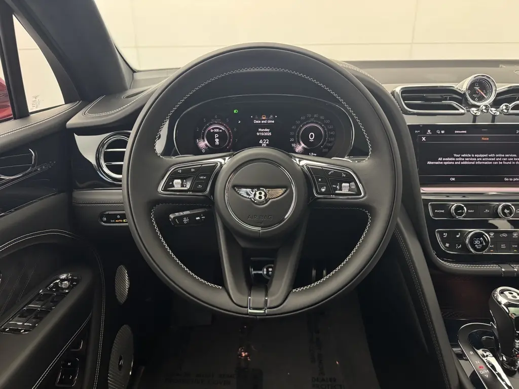 2025 Bentley Bentayga Azure photo 14