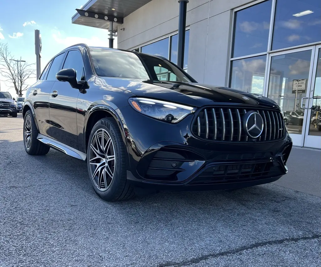 2026 Mercedes-Benz GLC AMG GLC43's photo