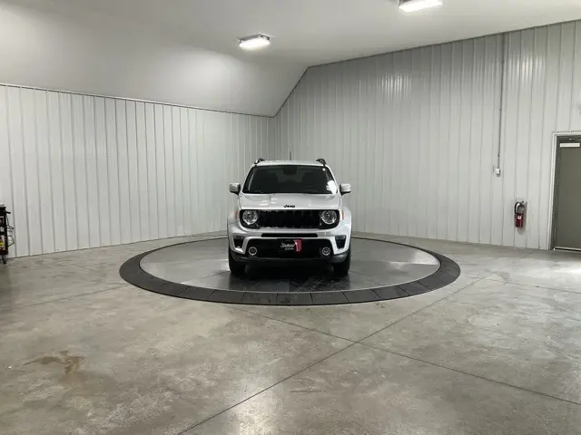 Used 2020 Jeep Renegade Altitude with VIN ZACNJBB19LPK99861 for sale in Roanoke, IN