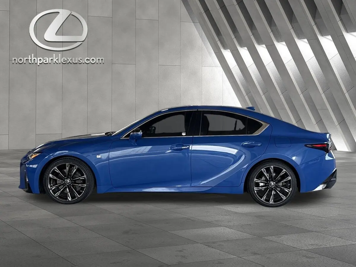 2022 Lexus IS 350 F SPORT's photo