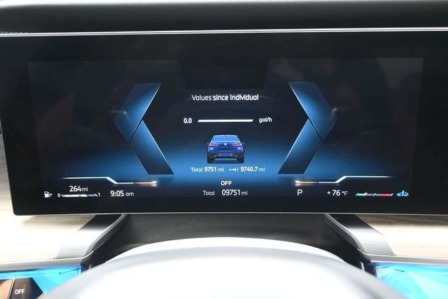 2025 BMW 7 Series 760i - Photo 7