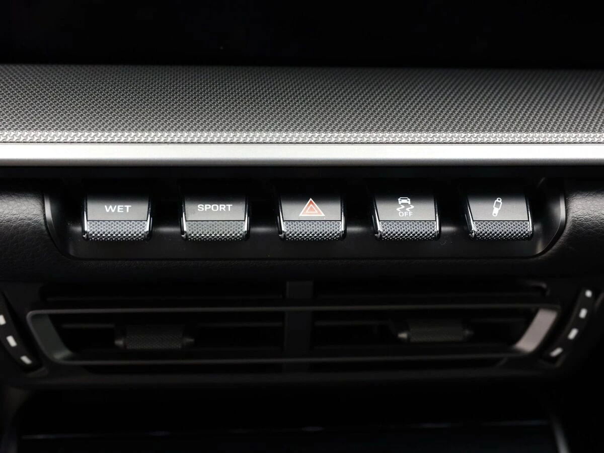 2020 Porsche 911 Base - Photo 24