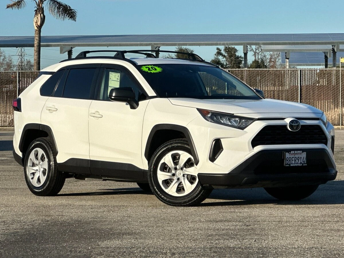 2020 Toyota RAV4 LE