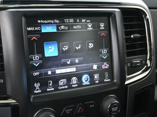 2015 Ram 1500 Sport photo 24