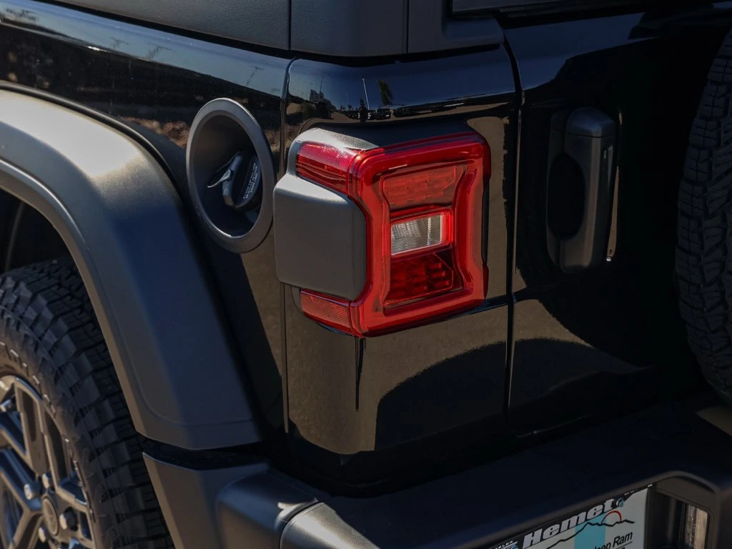 2026 Jeep Wrangler 4-Door Sport S - Photo 7
