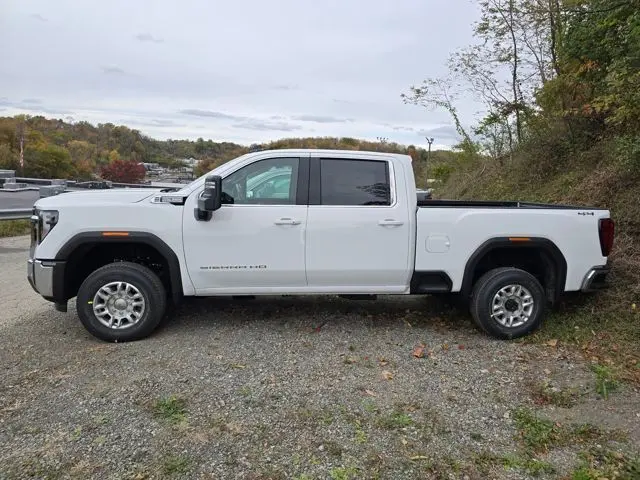 2026 Gmc Sierra HD SLE photo 2