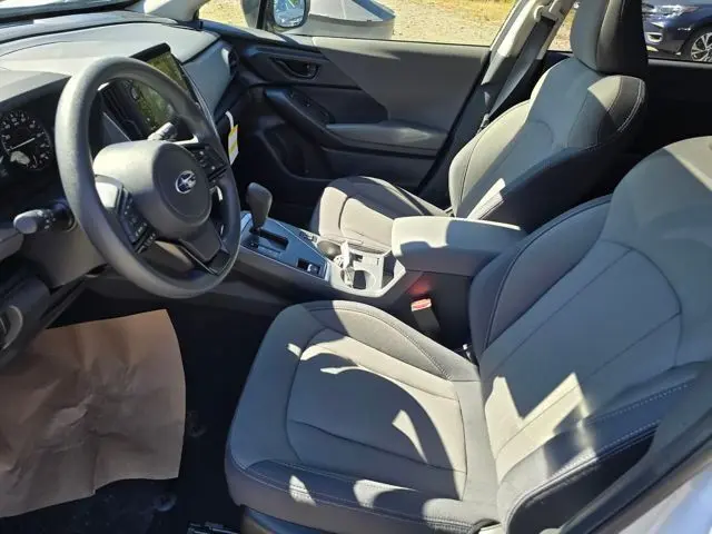 2025 Subaru Crosstrek Premium photo 4