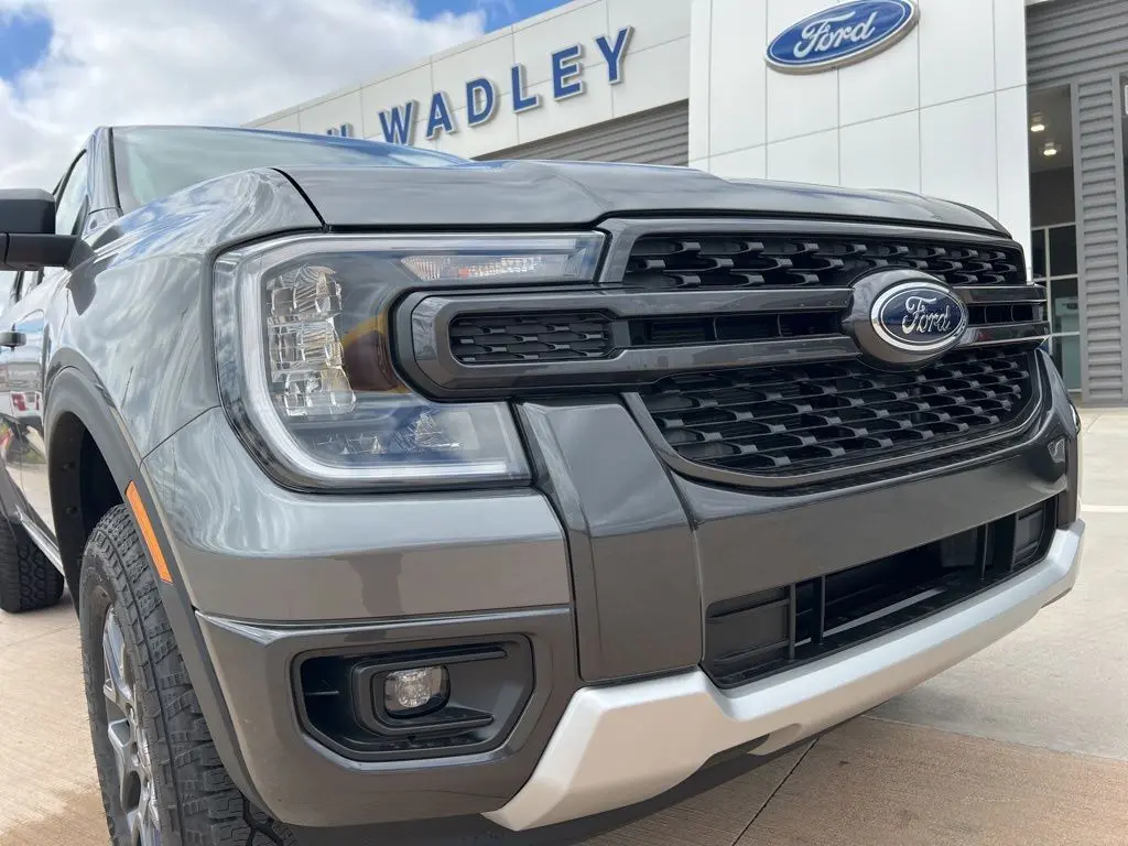 2025 Ford Ranger XLT photo 4