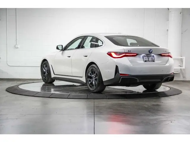 2025 Bmw i4 eDrive40 photo 4