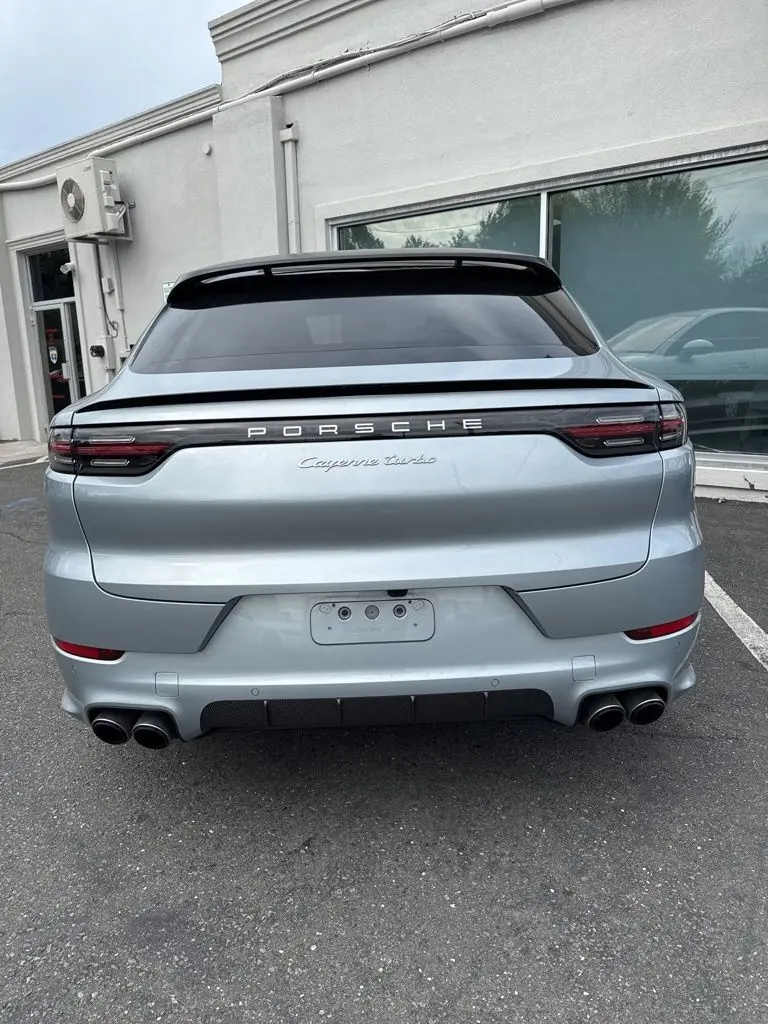 2020 Porsche Cayenne Coupe Turbo photo 12
