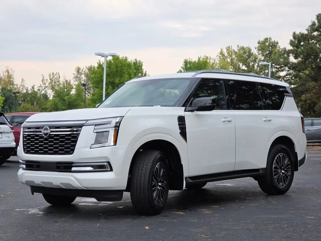 2026 Nissan Armada SL photo 22