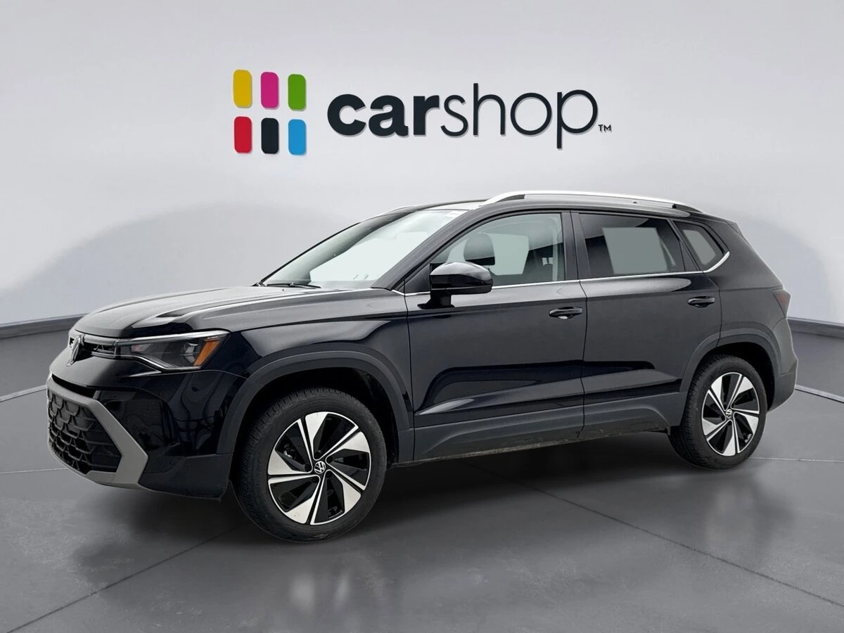 2025 Volkswagen Taos 1.5T SE 4Motion's photo