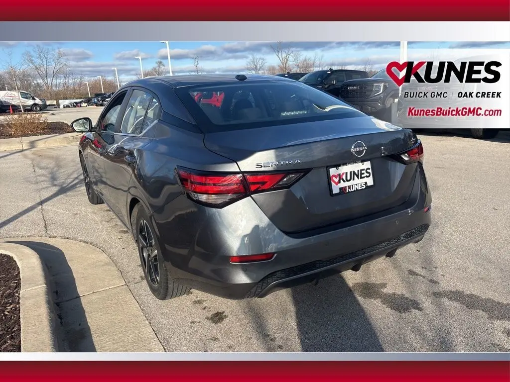 2024 Nissan Sentra SV photo 4
