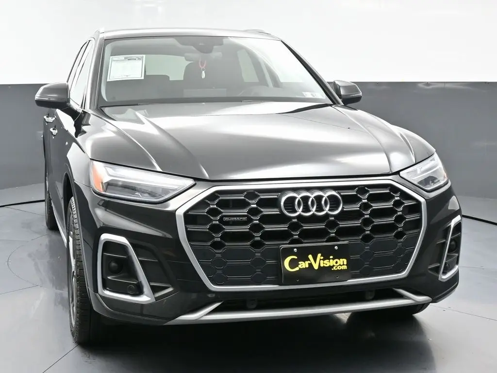 2023 Audi Q5 55 Premium S line photo 2