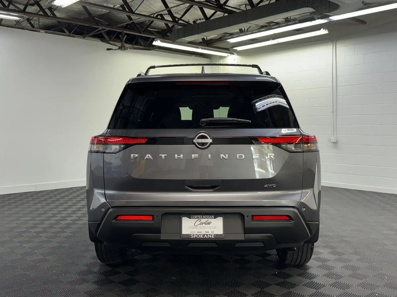 2025 Nissan Pathfinder SV photo 6