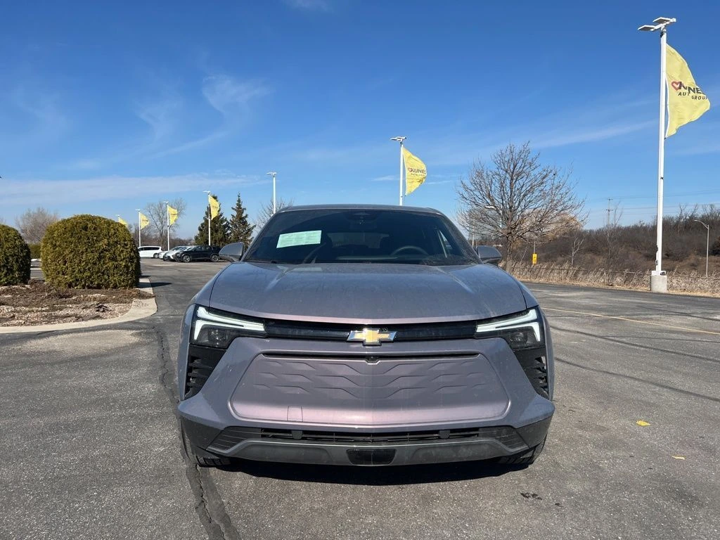Used 2025 Chevrolet Blazer EV LT with VIN 3GNKDBRM0SS192425 for sale in Milwaukee, WI