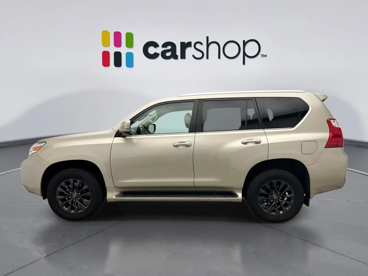 2011 Lexus GX Base photo 2