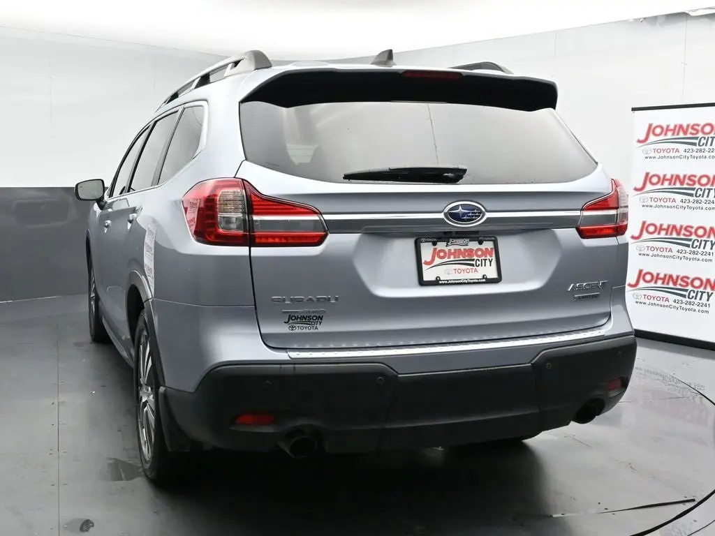 2022 Subaru Ascent Limited photo 4
