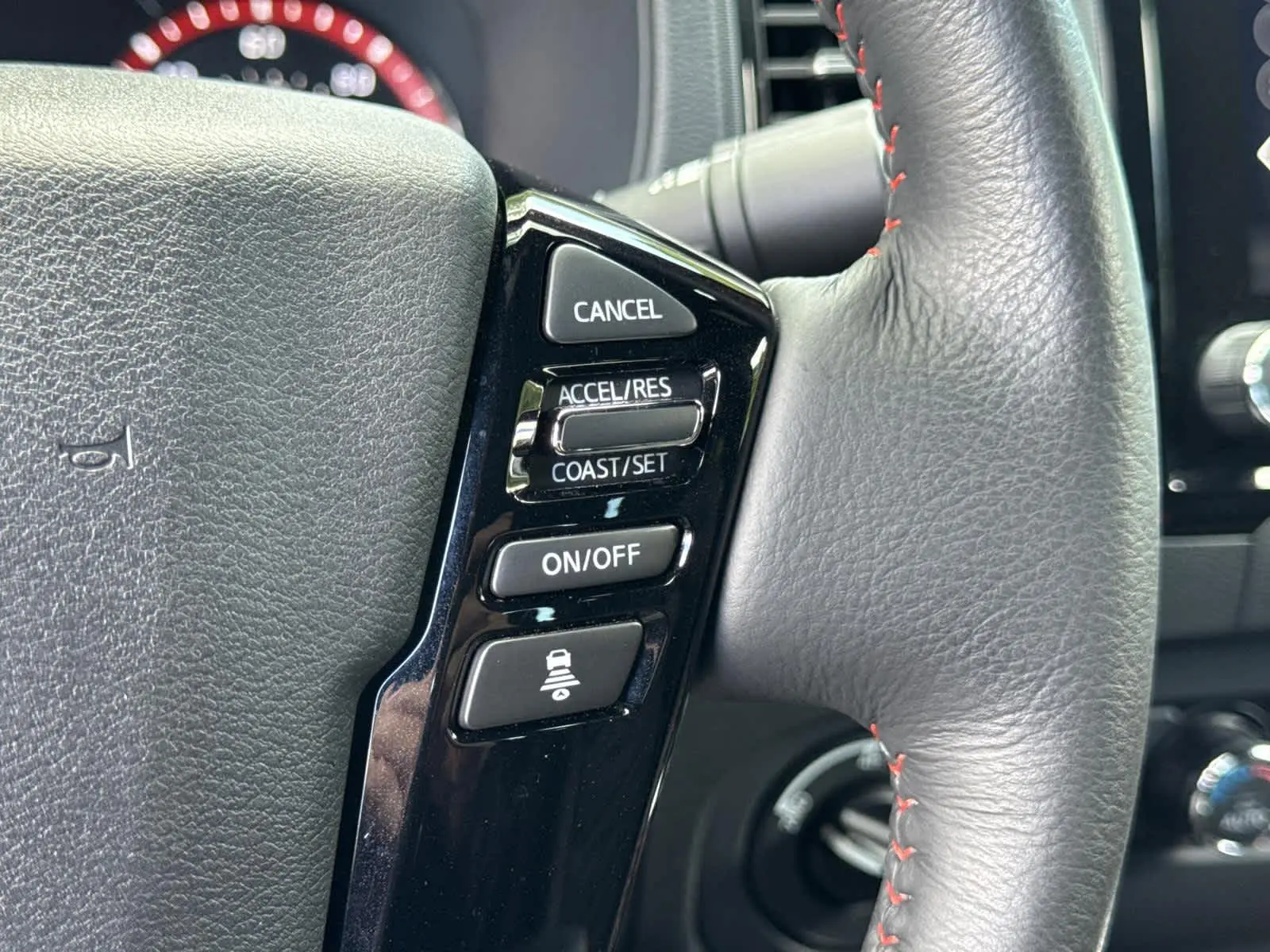 2023 Nissan Frontier PRO-4X photo 20