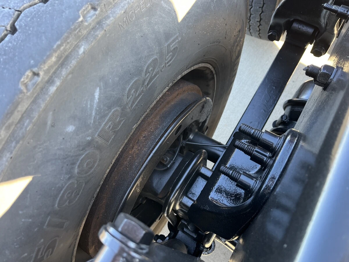 2022 Freightliner Cascadia - image 10