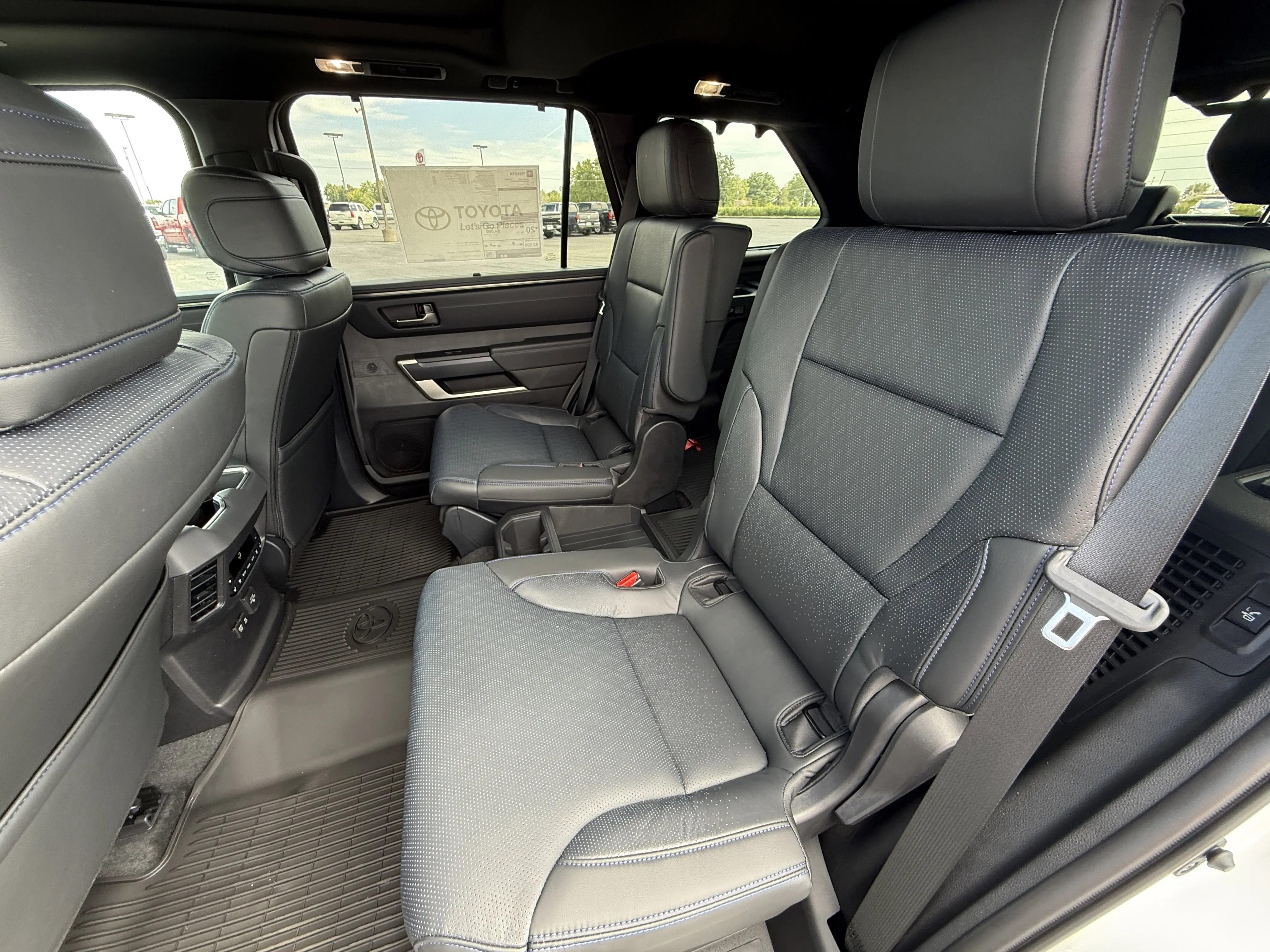 2026 Toyota Sequoia Platinum photo 16