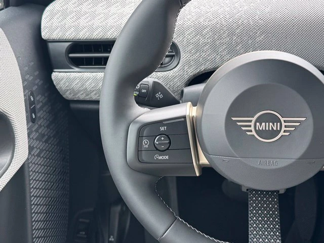 2026 MINI Hardtop 2 Door S - Photo 22