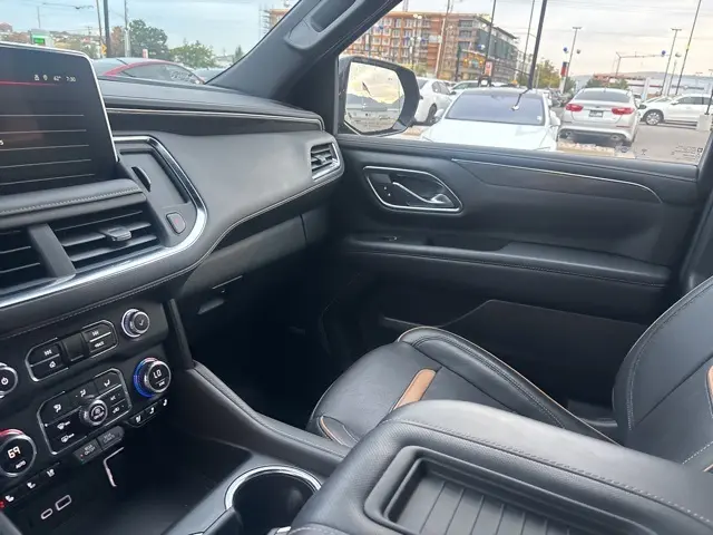 2023 Gmc Yukon XL AT4 photo 25