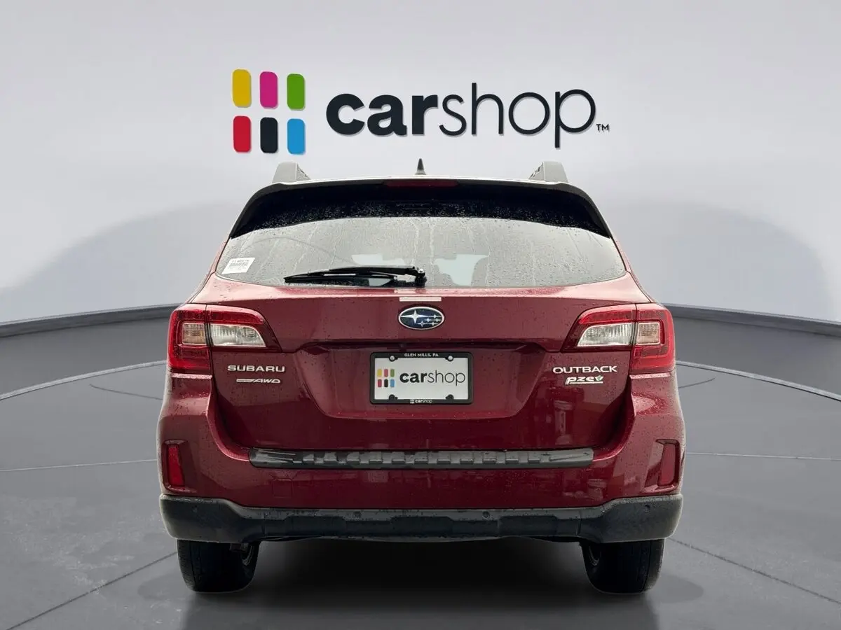 2017 Subaru Outback Limited photo 4