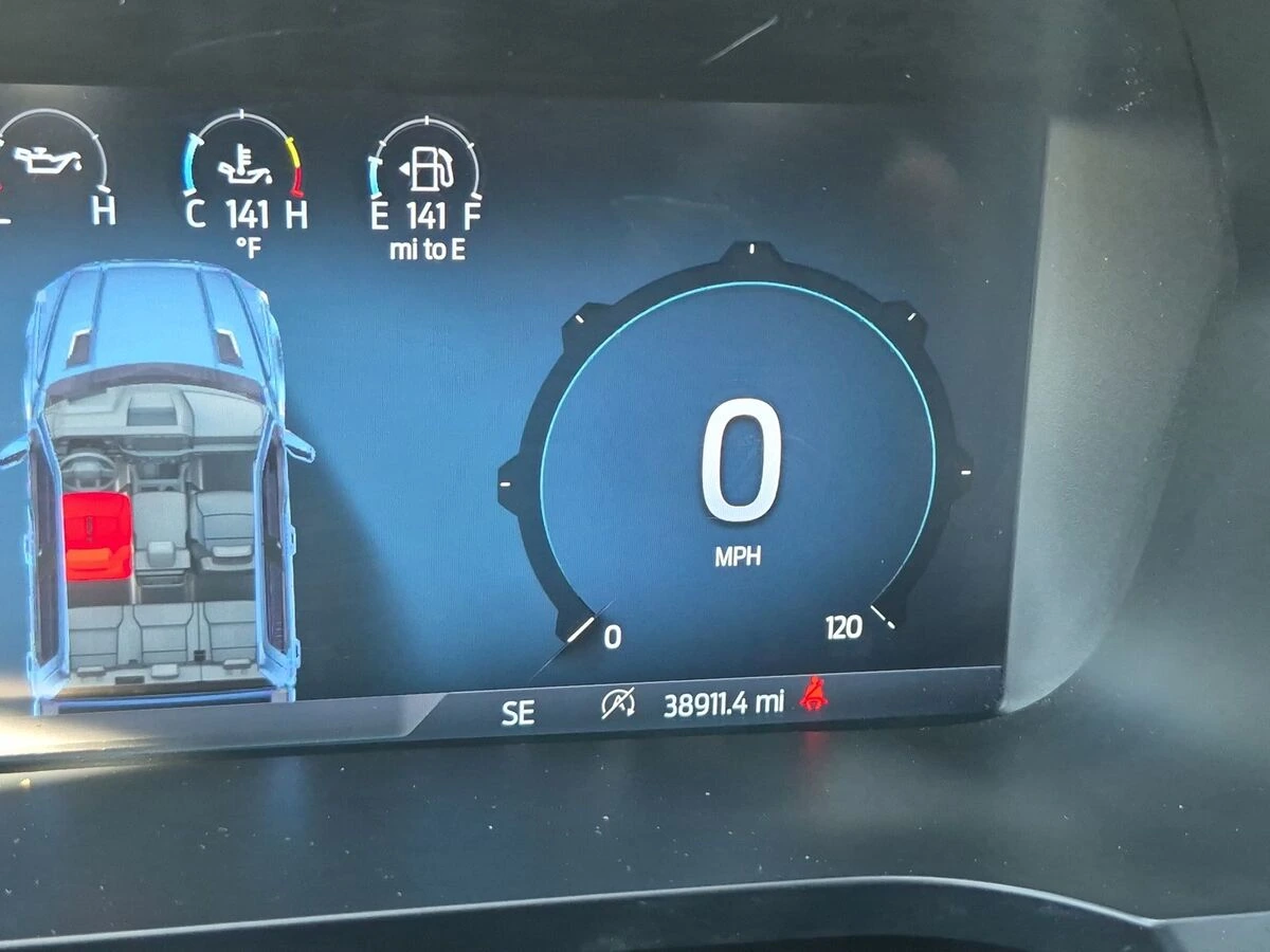 2025 Ford F-150 XLT - Photo 14