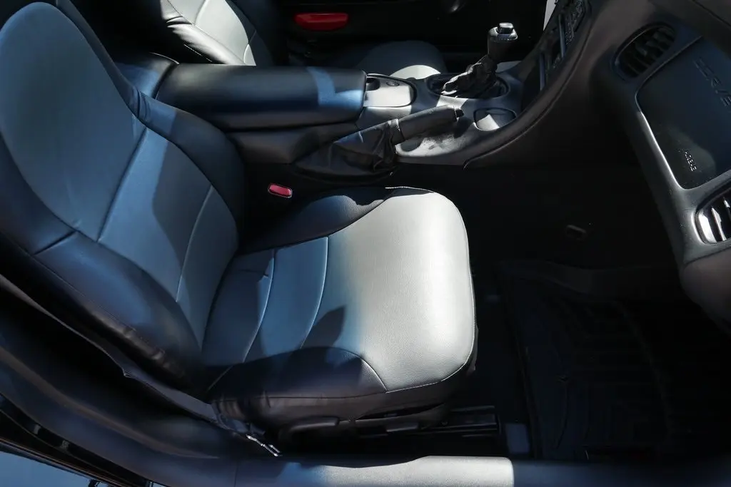1997 Chevrolet Corvette Base photo 12
