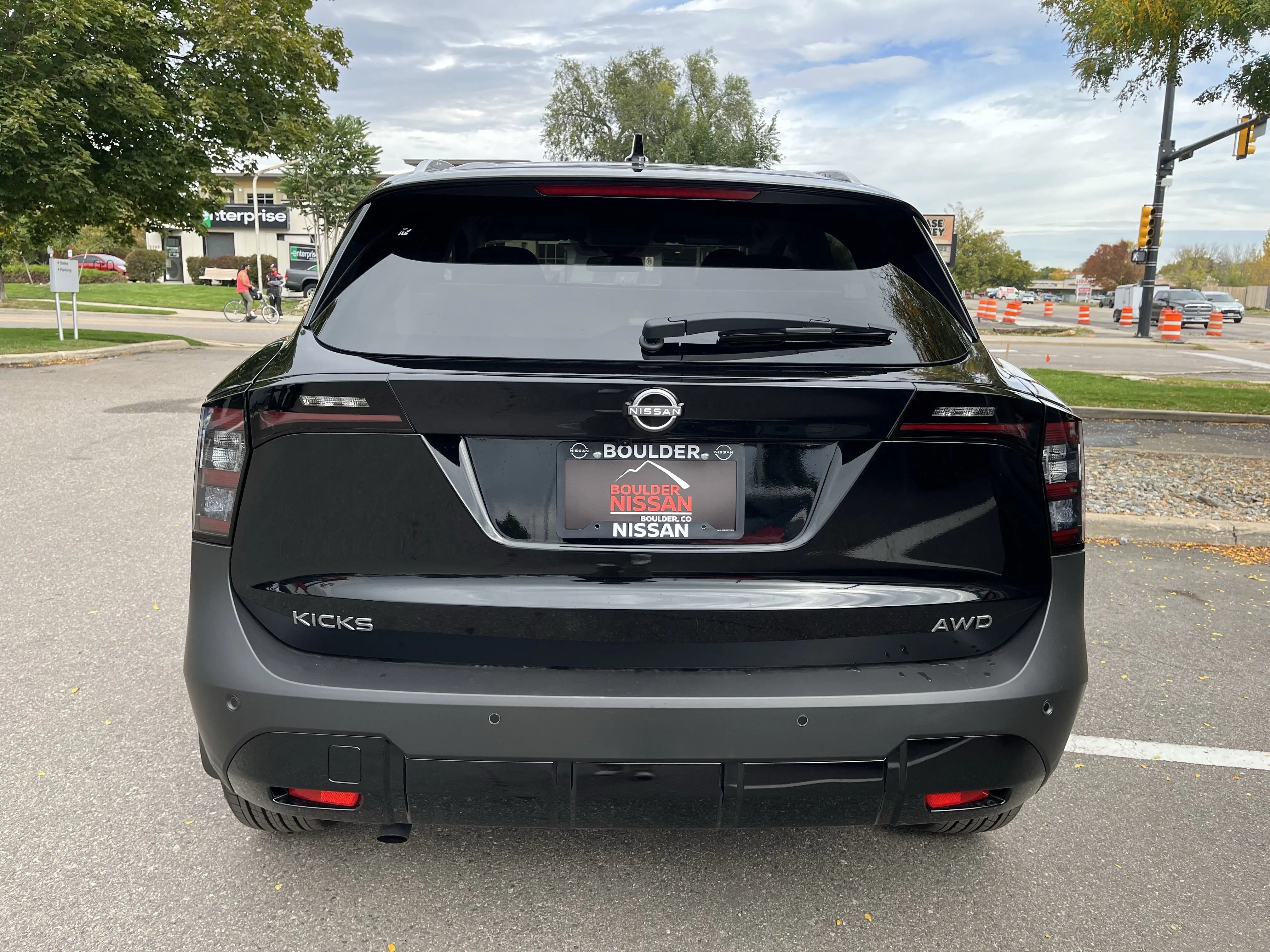 2026 Nissan Kicks SV photo 3