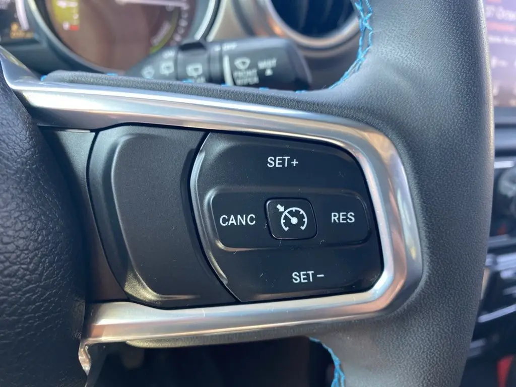 2023 Jeep Wrangler Rubicon 4xe photo 23
