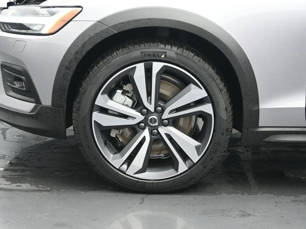 2026 Volvo V60 Cross Country Plus - Photo 29