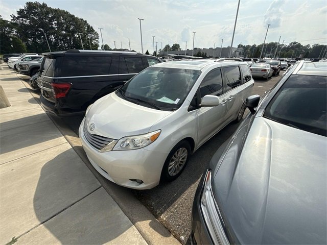 Vehicle