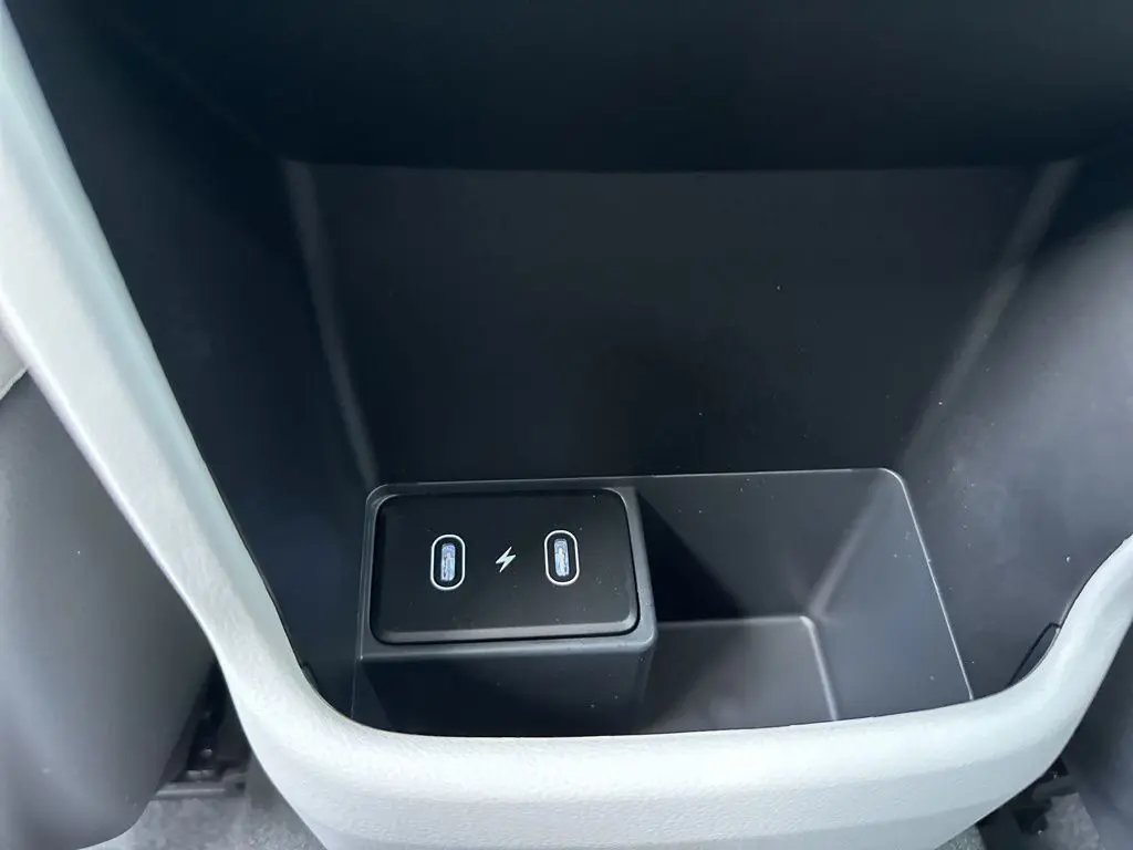 2026 Hyundai Kona SEL photo 22