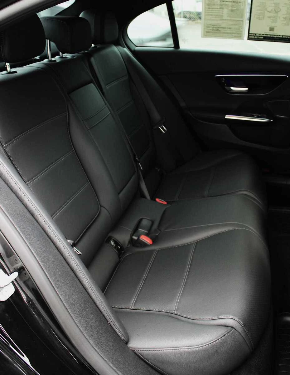 2025 Mercedes-Benz C-Class Sedan C 300 - Photo 21