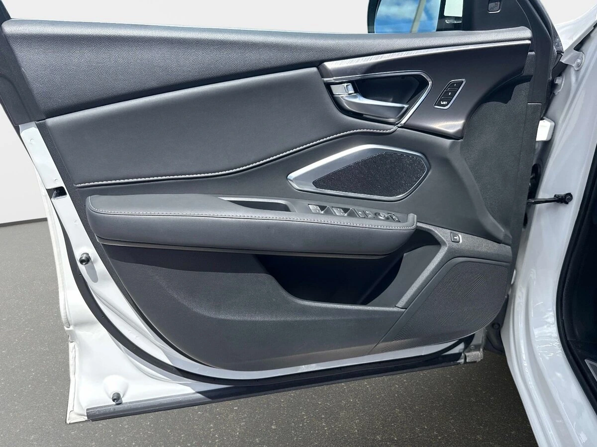 2026 Acura RDX Base - Photo 16