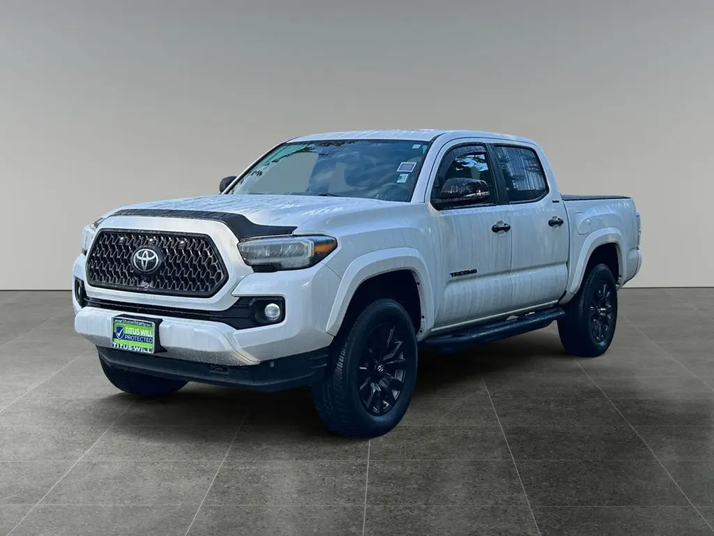 2022 Toyota Tacoma Limited V6 photo 3