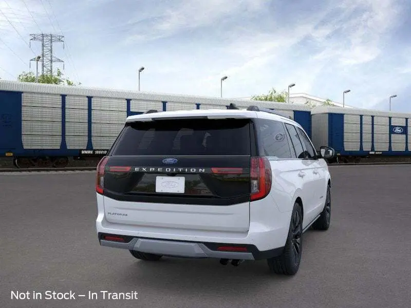 2025 Ford Expedition Platinum photo 7