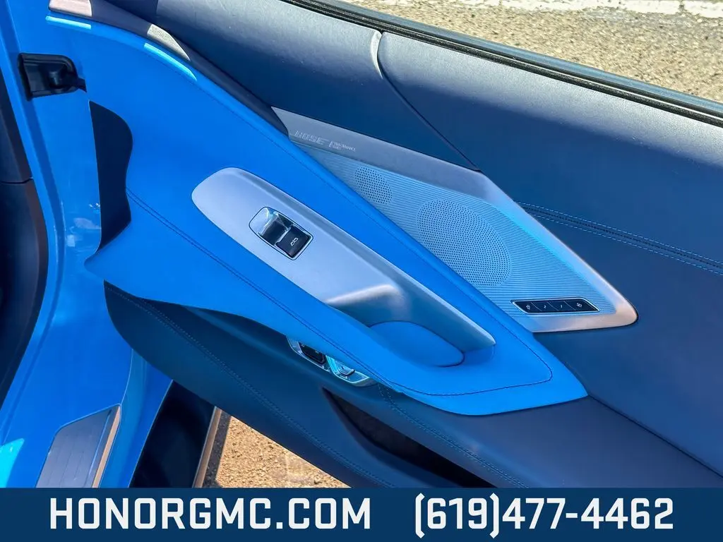 2021 Chevrolet Corvette 3LT photo 17