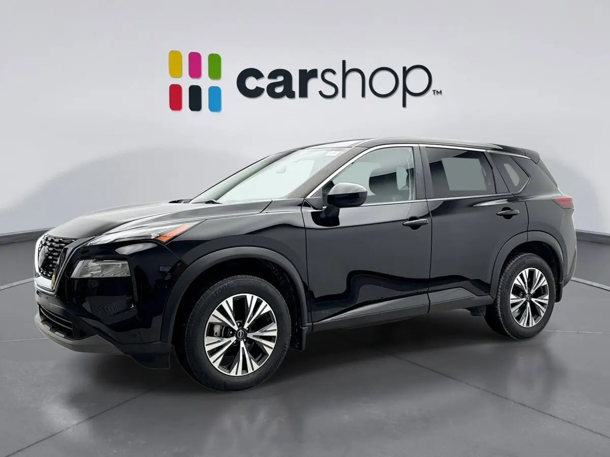 2023 Nissan Rogue SV's photo