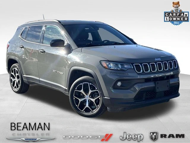 2024 Jeep Compass Latitude's photo