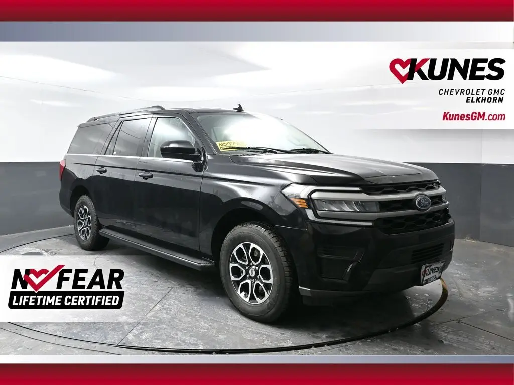 2024 Ford Expedition XLT's photo