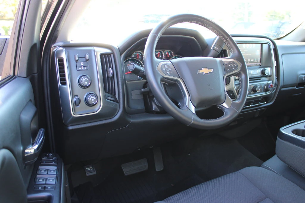 2018 Chevrolet Silverado 1500 LT - Photo 11