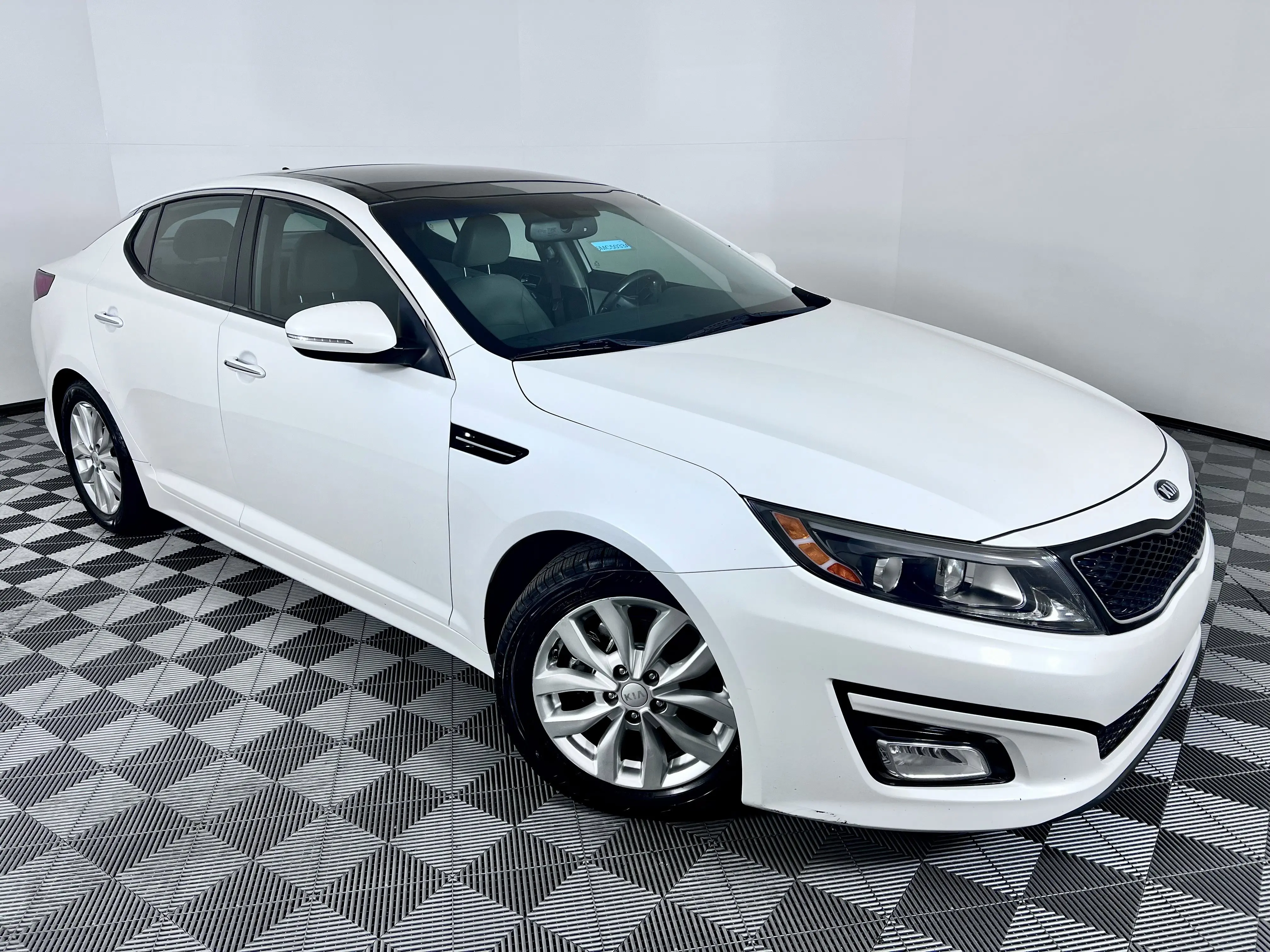 Used 2014 Kia Optima EX with VIN 5XXGN4A77EG279830 for sale in Farmington, UT