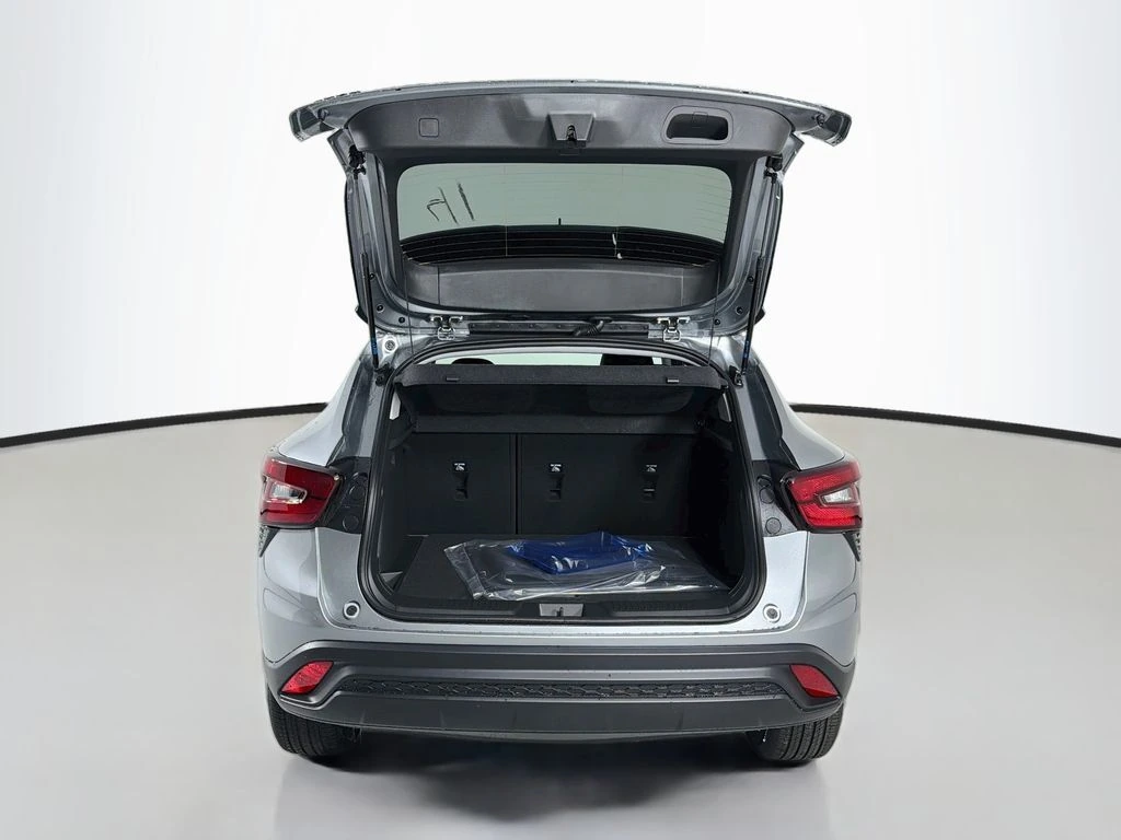 2026 Chevrolet Trax LT - Photo 24