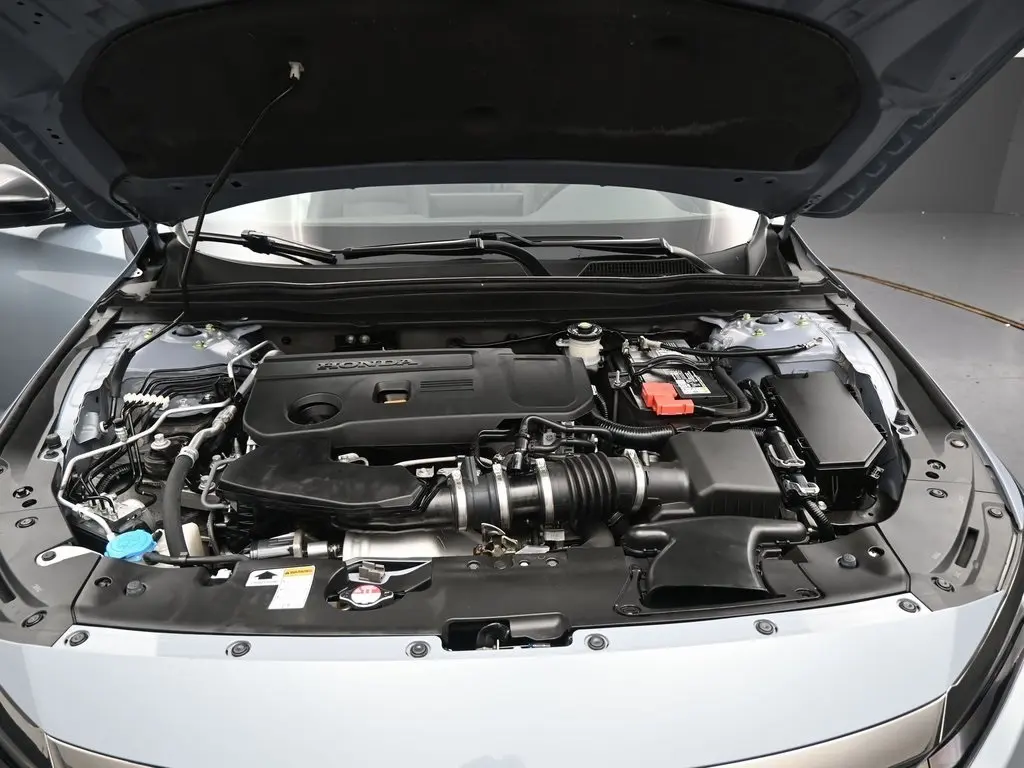 2021 Honda Accord Sport 2.0T photo 38