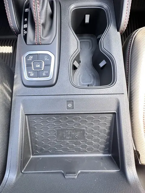 2026 Nissan Frontier PRO-4X photo 18