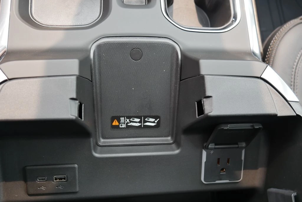2026 Chevrolet Silverado 1500 High Country - Photo 37