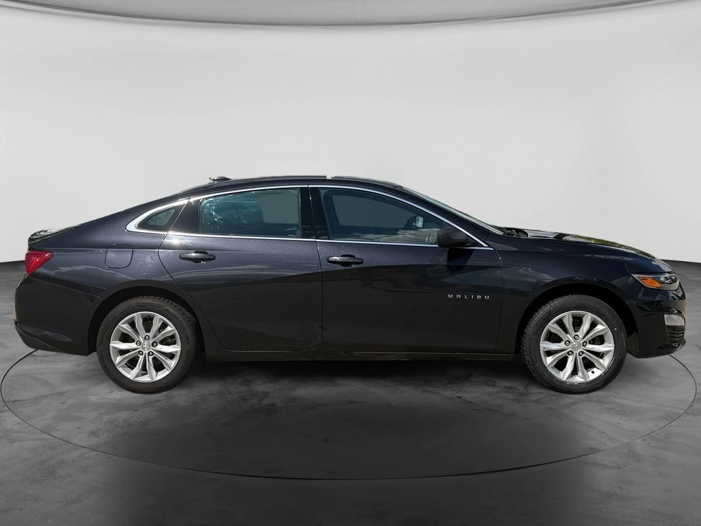 2023 Chevrolet Malibu 1LT - Photo 11